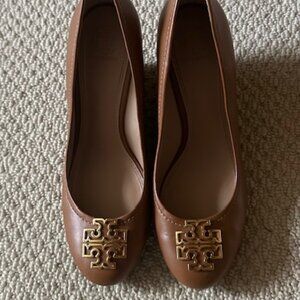 Tory Burch Brown Wedge - Size 9 - Like New